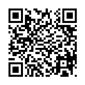 再看那道灵真人就有些和众人不一样了二维码生成