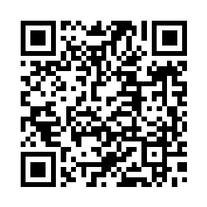 再瞅瞅门口价值不菲的保时捷……二维码生成
