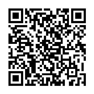 再说市委书记周天鸿在接到傅山县委书记王光杰的电话后二维码生成