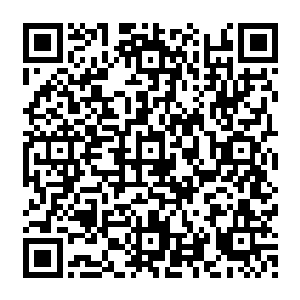 军团后勤部综合后勤支援处的几个军官负责将这些翻新后依旧可以使用的车辆和零部件卖掉二维码生成