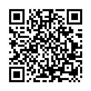 冯坤用阴毒的眼神死死的盯着张小凡二维码生成