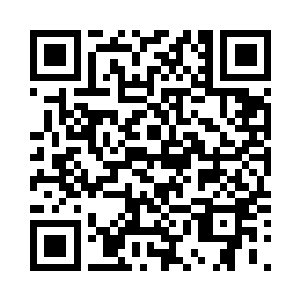 冰冷的机械泰坦才停住了翻滚的脚步二维码生成