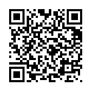 冰心看到眼前的一切是那么的不解二维码生成