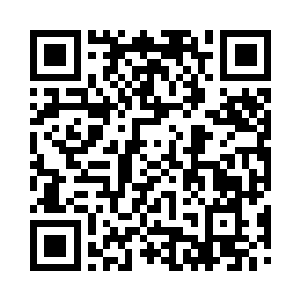 冷冰冰的金属和晶石像是被无形的巨手操纵二维码生成