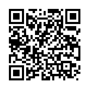 冷冷地看着眼前这一对抱在一起的男女二维码生成