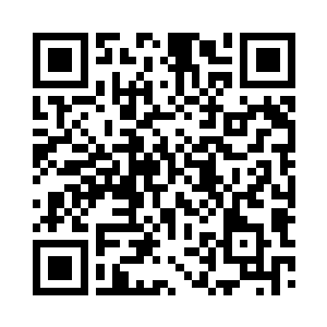 冷小野迅速将裙子从地上拉起来遮住身子二维码生成