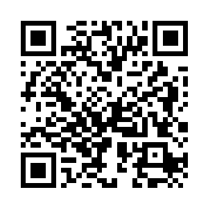 冷昶睿对着指着眼前的挡路的某人二维码生成