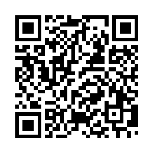 冷轩三人已经埋伏在曹皇宫的附近二维码生成