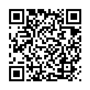冷轩尝试着听了下它们交谈的语言二维码生成