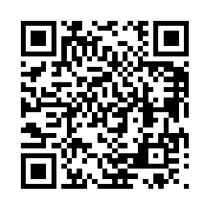 准备悄无声息地离开观众的视线前往后台二维码生成