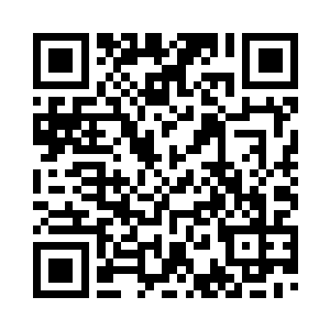 准备要去咬天蓬的衣袖拉他来看时二维码生成