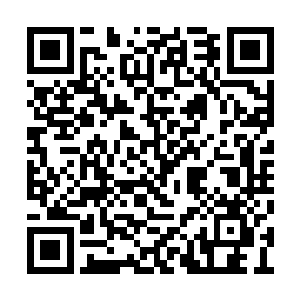 凌云和曹珊珊一看独孤墨又阴魂不散的追了出来二维码生成