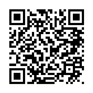 凌兰似笑非笑地看了满脸愤怒的年轻人一眼二维码生成