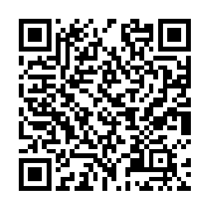 凌燕里除了厨房外三间小屋里只有居中的一间还有灯光二维码生成