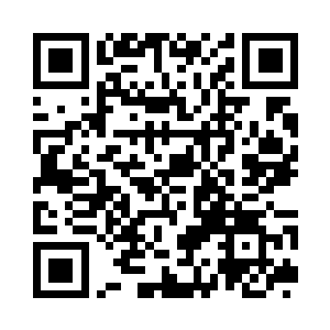 几个小家伙像小大人一样地握了握手二维码生成