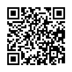 几个警察手持手枪距离人形洞越来越近二维码生成