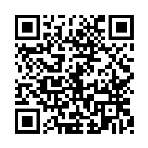 几乎将我的一只手臂夹到了自己的胳膊下面二维码生成