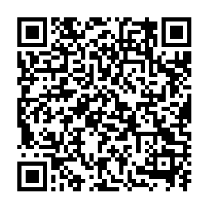 几乎是报复性地找了个更无赖的姿势躺好――看到屏幕里那些衣冠楚楚二维码生成