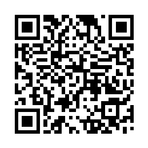 几人手忙脚乱的推了容思荞便往外走二维码生成