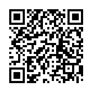 几人随便挑了一个中间的比较好的场二维码生成