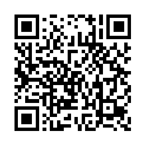 几名扛着长枪短炮的记者疯狂的拍着照二维码生成