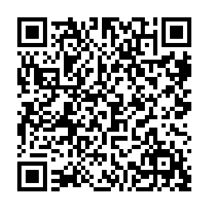 几百个天兵拍打着翅膀使出吃奶的力气拉着绳子好不容易才将它扯住没有砸下去二维码生成