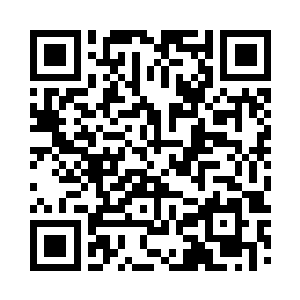 凤君曜则由赵霖和王靖宇二人抬着上了观天台二维码生成