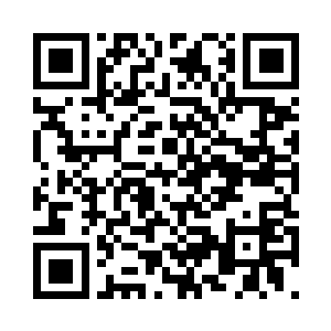 凤府守卫的小厮也匆匆的赶到了这边二维码生成