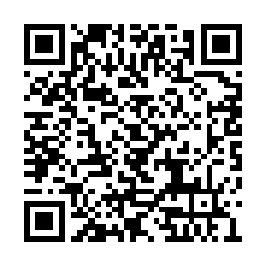 凤灵至尊奇怪的向自己的弟子天羽道子传音问道二维码生成