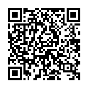 凭着他化神中期级别的感应能力和海魔族独特的气息辨别能力二维码生成