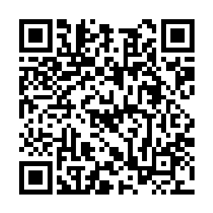 凯天一脸感激的接过了五名好友递过来的空间戒指二维码生成