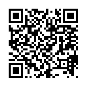 凶狠无比地冲着霍利发动了猛烈的进攻二维码生成