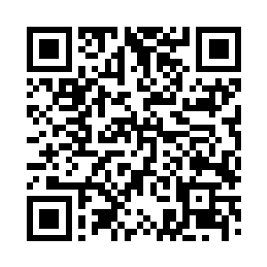 凶猛无比的剑意笔直从对方身上刺了过去二维码生成