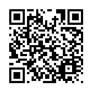 出了房间之后我一边往外走一边拿出手机二维码生成