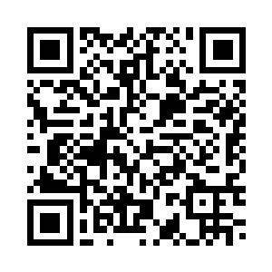 刘宇从进门开始就没理过黑袍老人二维码生成