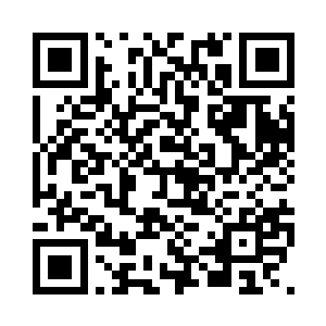 刘宇只能隐隐的看出上面的景象……二维码生成