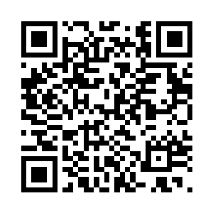 刘宇将棍子在一旁的凳子上拍了两下二维码生成