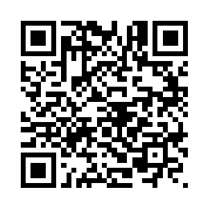 刘飞松开了软玉温香一般的沈佳佳二维码生成