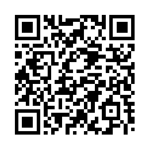 则是干脆用手去戳苗翠峰的肩膀了二维码生成