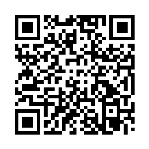 则给何斗带去了老北城区的一座破旧公寓楼二维码生成