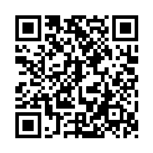 刚刚在场中不知有多少女人对他暗送秋波二维码生成