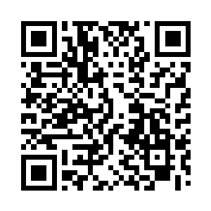 刚刚那个萧摇什么小白兔一样弟弟他要了二维码生成