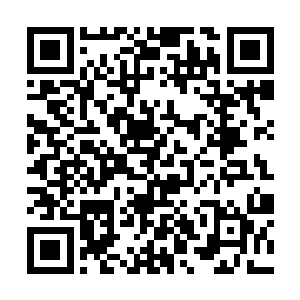 刚开始他还不明白湖立和河柔在这里到底是在干什么二维码生成