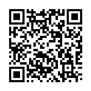 刚开始看着那两位师傅表情很轻松二维码生成