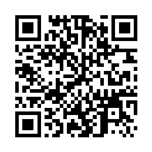 刚才一直不敢吱声的为首的那个男子二维码生成