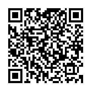 刚才中年男子那三掌攻击让叶尊感觉到了死亡的气息笼罩着自己二维码生成