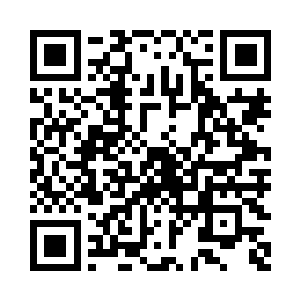 刚才我和这位老爷子讨论的价格是二维码生成