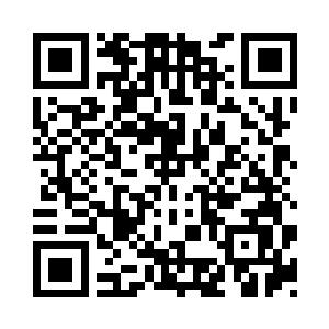 刚才的那柄黑剑却已经不在他手中了二维码生成