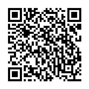 刚才要不是有这帮人的话恐怕皇帝这方的人就要抵抗不住了二维码生成