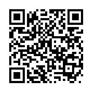 刚才讥讽龚影的那名青年冷笑一声二维码生成